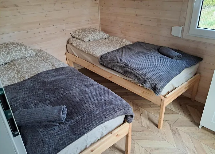 Domek Steklno بيت للعطل