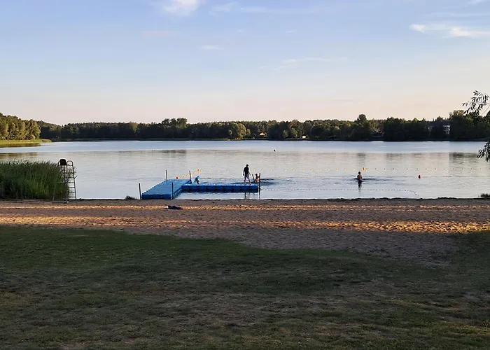 بيت للعطل Domek Steklno Steklno